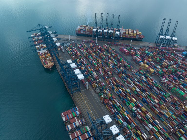 Tempo de transporte da China para o Brasil